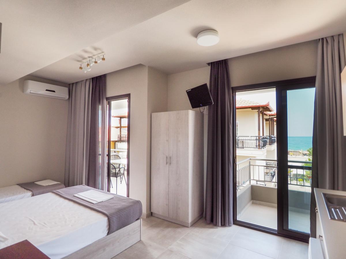 Afrodite Beach Neoi Poroi Exterior photo